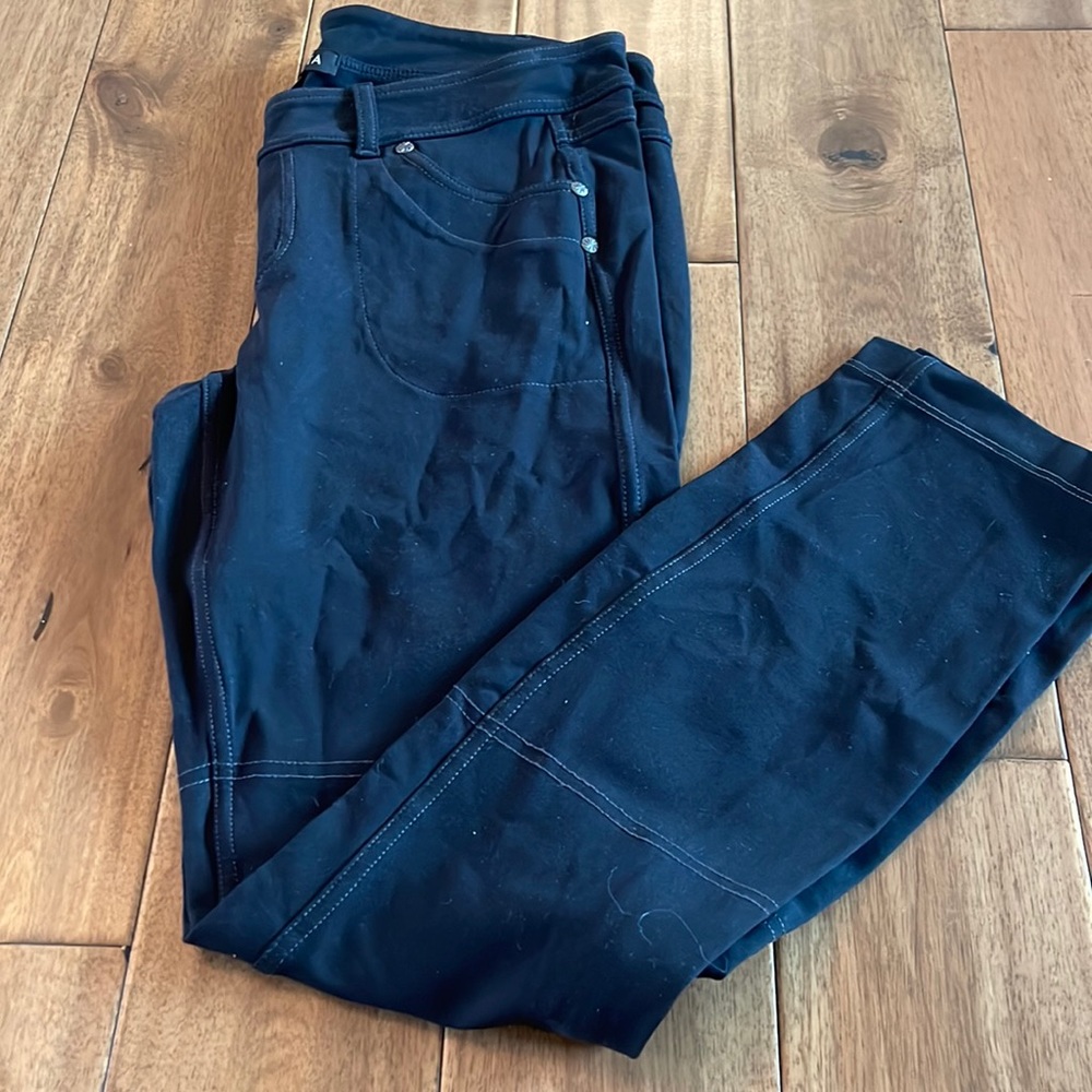 Athleta Moto/legging pant 💕